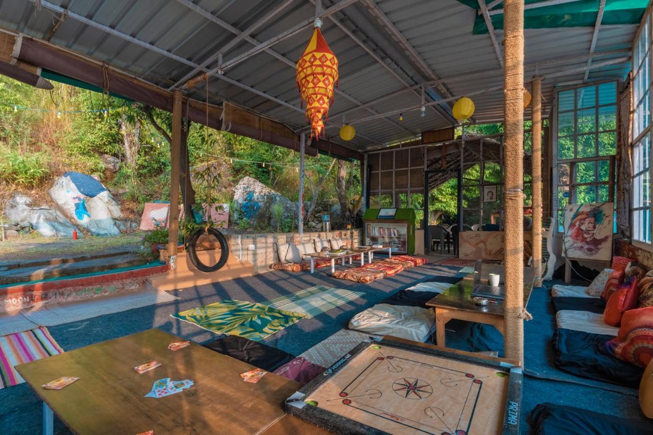 Vista Hostel Jeolikote, Nainital Patwa Dunga Екстер'єр фото