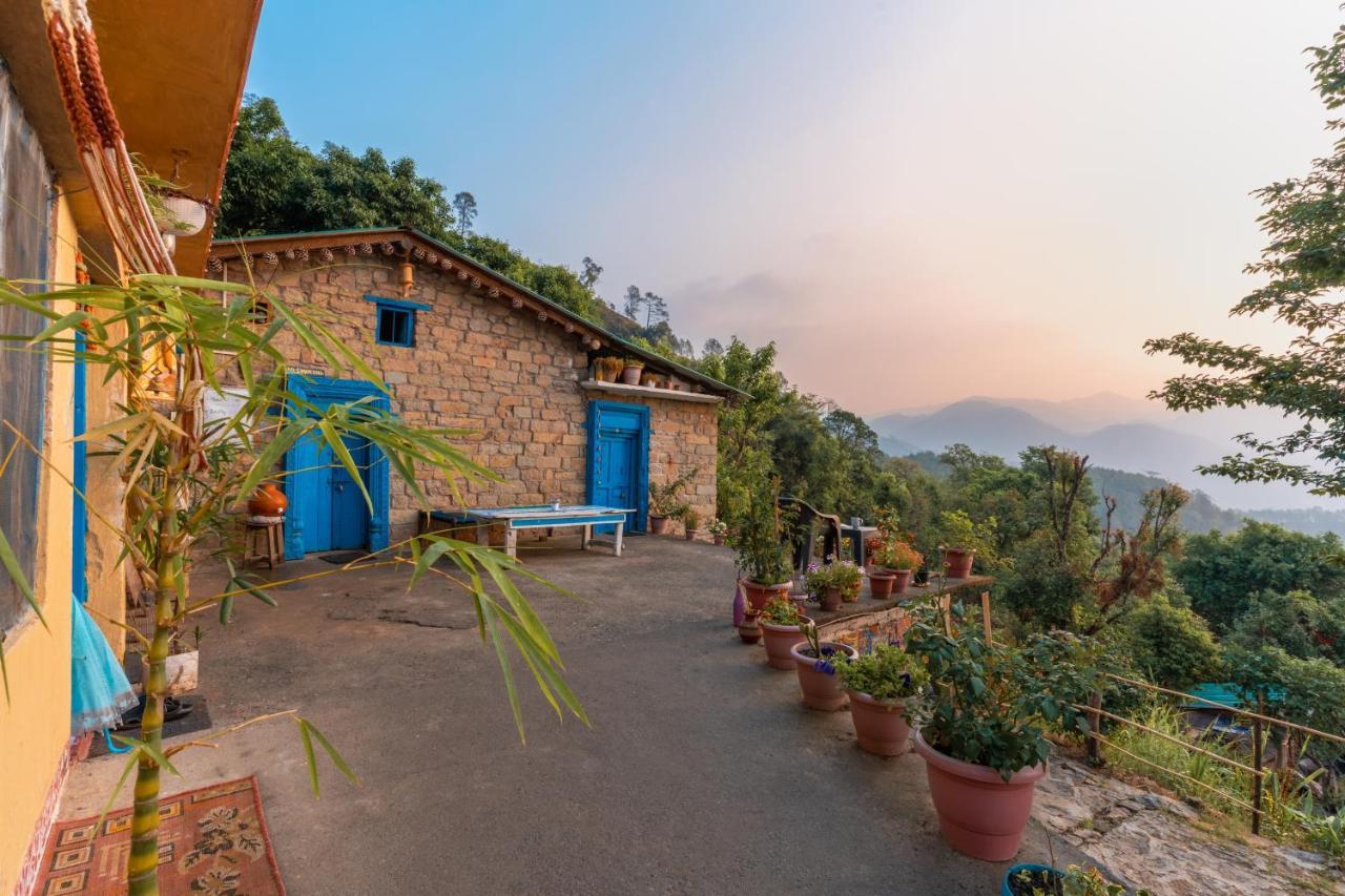 Vista Hostel Jeolikote, Nainital Patwa Dunga Екстер'єр фото
