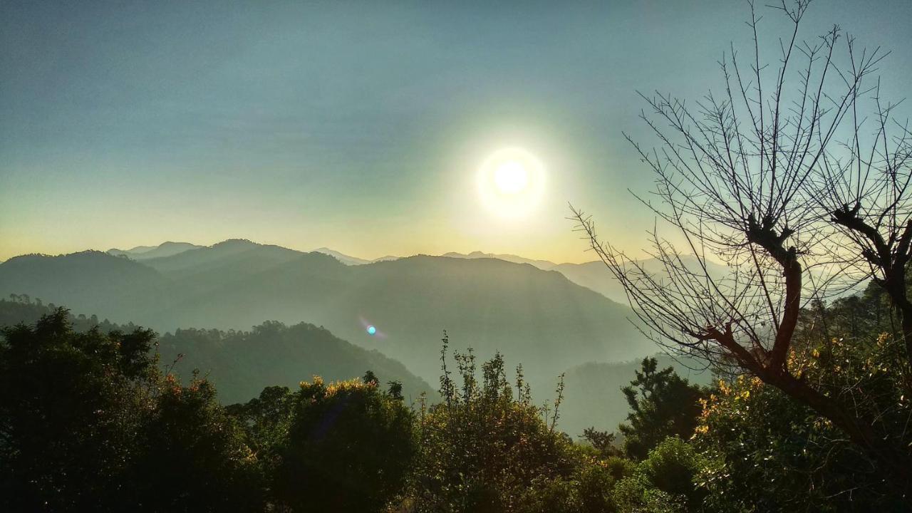 Vista Hostel Jeolikote, Nainital Patwa Dunga Екстер'єр фото
